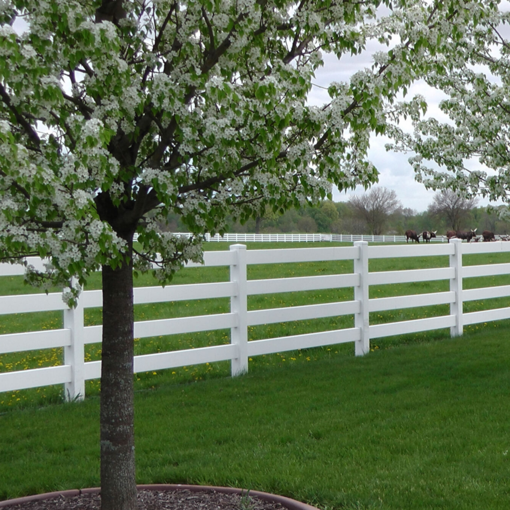 4 Rail Vinyl Fence - Fence Contractor Wholesale from Ruco Fence Products